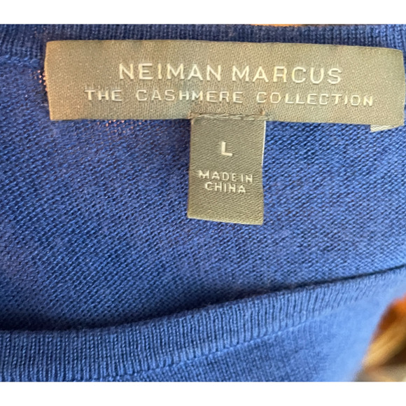 Women's Large Neiman Marcus Cashmere Blend Blue Crewneck Knit Sweater - Picture 4 of 5